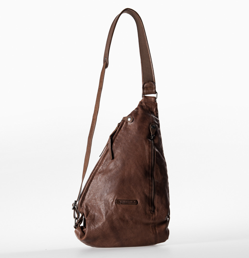 AUNTS & UNCLES Layla rubber brun slingbag