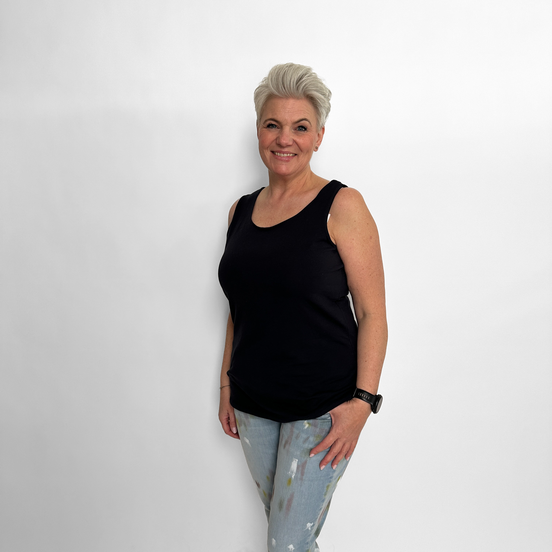 THYLIE Ruby top dyb rund hals